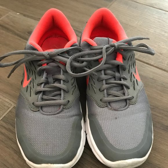 Nike Shoes - Nike Orive Running shoes size: 8.5